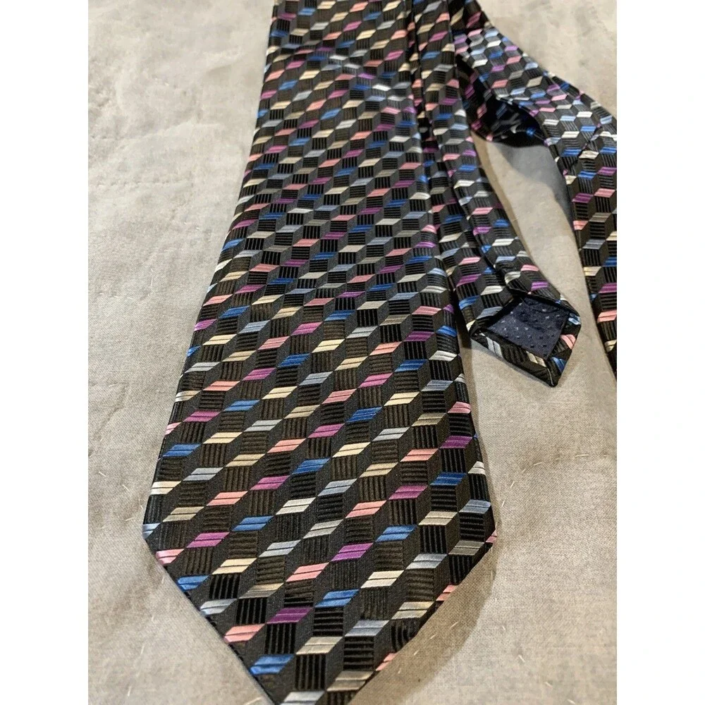 Kai Long Men's Pink Purple Black Geometric Abstract NeckTie 100% Silk Handmade